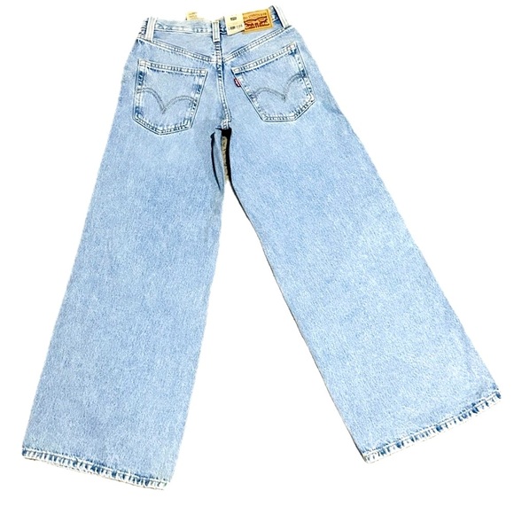 👖🕶️ LEVI’S NWT ‘94s Baggy Mid-Rise Wide Leg Jeans | Size 24 | Distressed Blue - Picture 2 of 3
